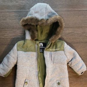 Baby snowsuit. Size 6-12 months